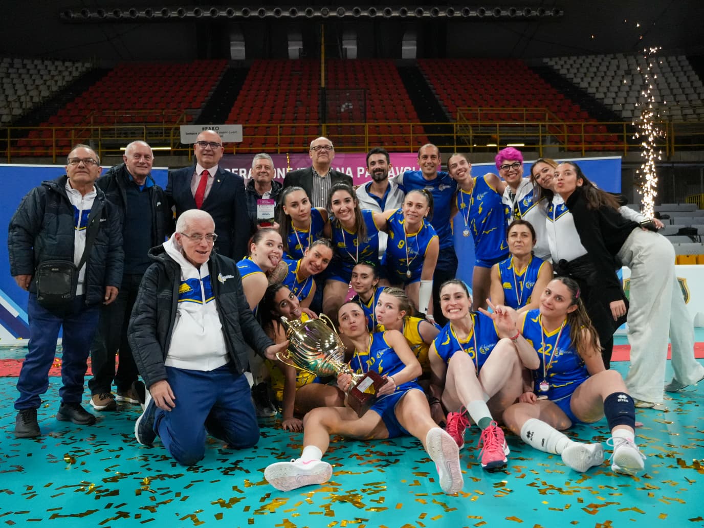 Nella foto, l’esultanza della Pallavolo Rossano Asd