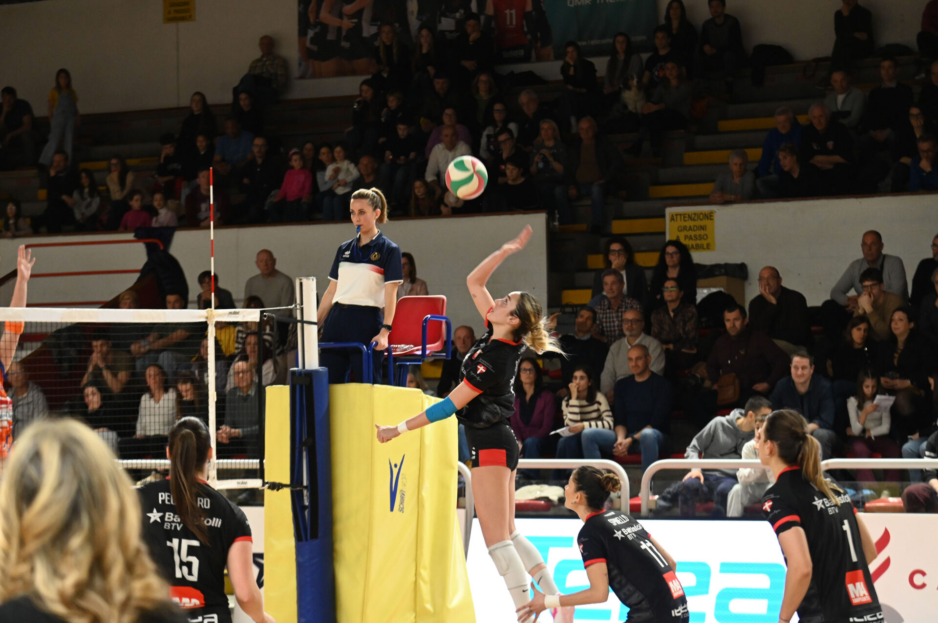 martina-ghezzi-attacco.jpg