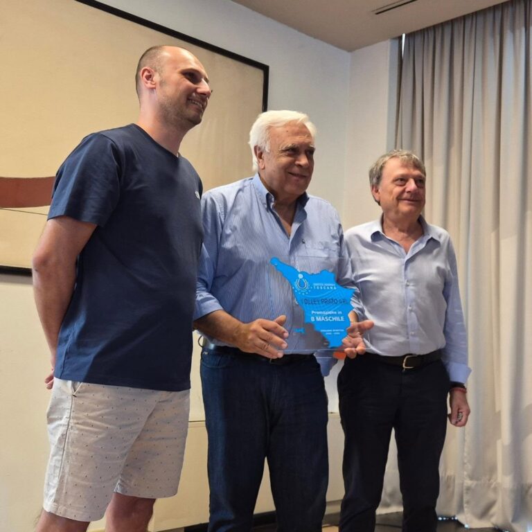 Volley Prato premiato per la promozione in categoria nazionale