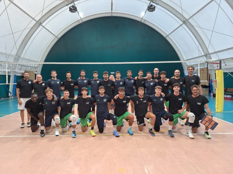 PALLAVOLO SERIE B - La Nova Volley Loreto è ancora un cantiere. Coach Iurisci: “Luci e ombre nel primo allenamento congi