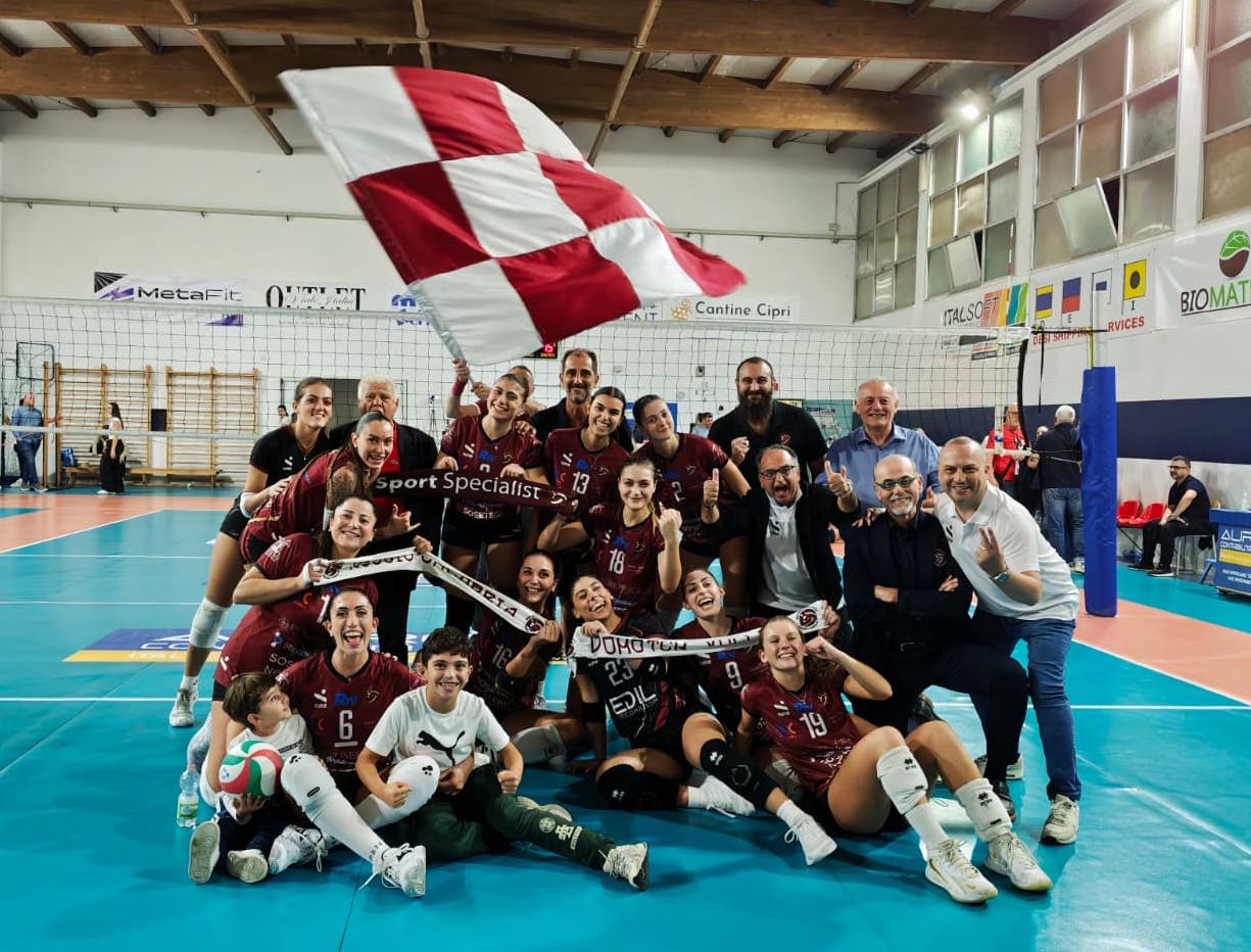 B2 Femminile, che esordio per la Puliservice! Reggio vince la battaglia contro Gioia Tauro al tie-break