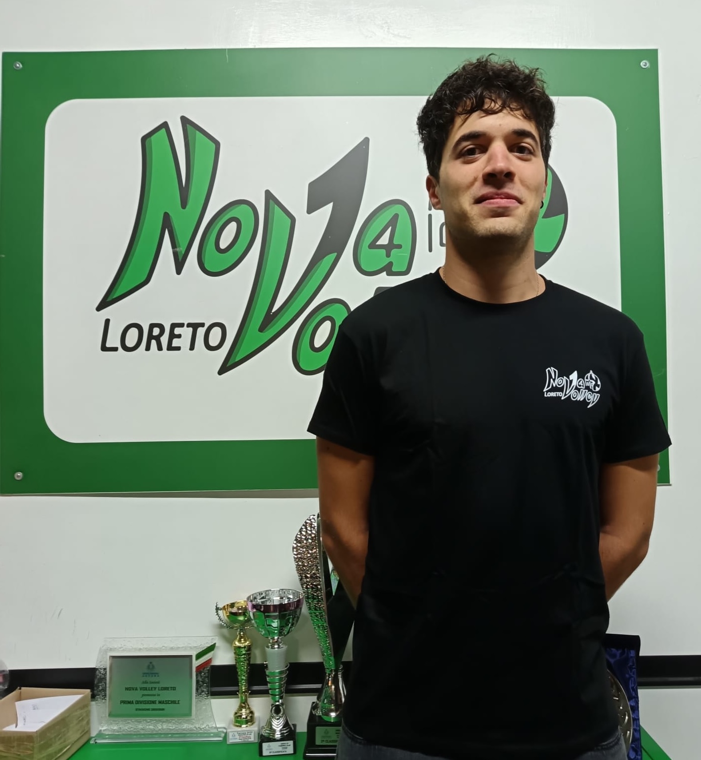 PALLAVOLO SERIE B MASCHILE - La Nova Volley Loreto ingaggia l’opposto Federico GiacominiDovendo rinunciare per qualche s
