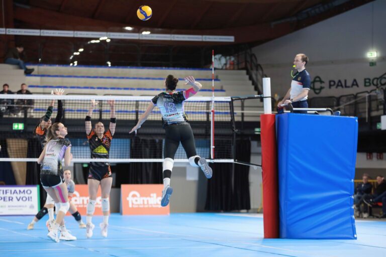 Volley Club B1 femminile, Gruppo Angelini VCCesena è tempo di derby