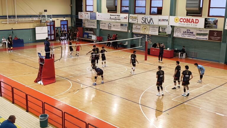 COMUNICATO MC VOLLEY - BMD - BUONA LA PRIMA, GROSSETO è BATTUTA IN QUATTRO SET